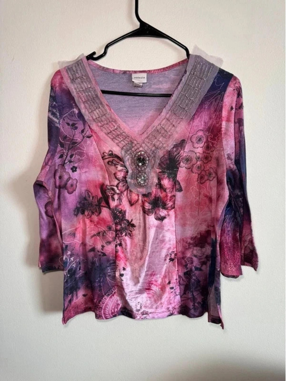 Venezia Purple Watercolor Gem Lace 3/4 Sleeve Blouse Size 14/16 PTP 22” GC